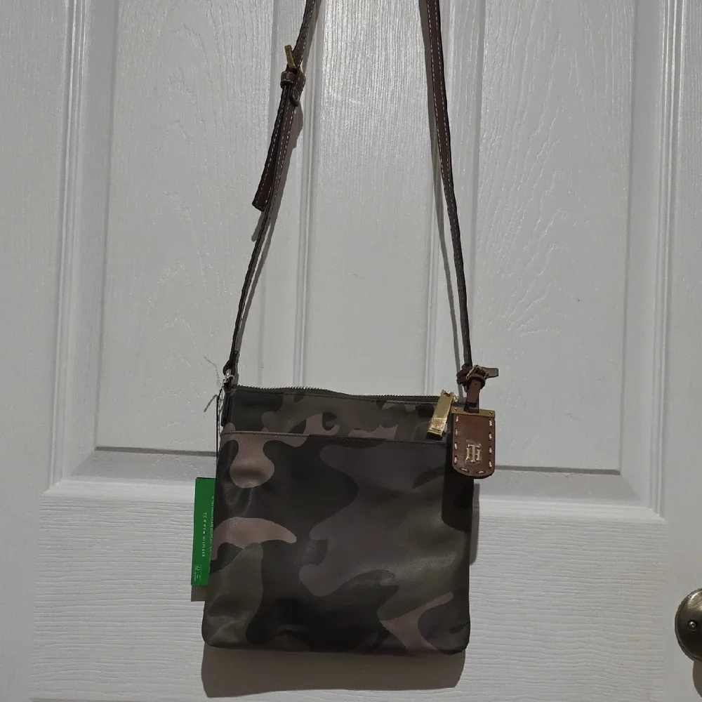Tommy Hilfiger Camouflage Crossbody Bag